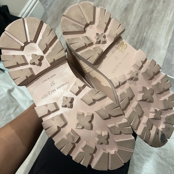 Alexander McQueen Wander Combat Boots Nude Size 37 - Picture 6 of 11